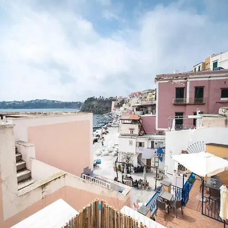 Casa vacanze Monolocale Marina Di Corricella Procida